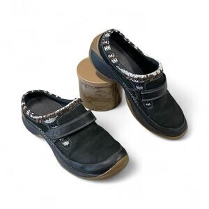 Merrell Encore Scoop Black Leather Slip On Knit Cuff Comfort Loafers Women’s 8.5